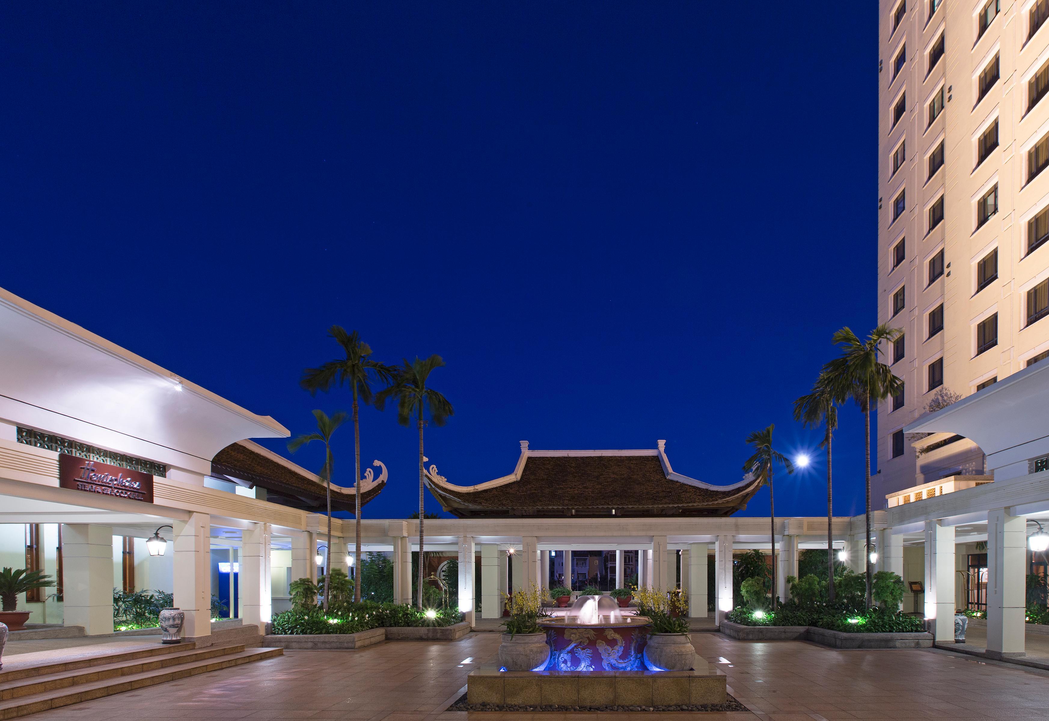 Sheraton Hanoi Hotel Dış mekan fotoğraf