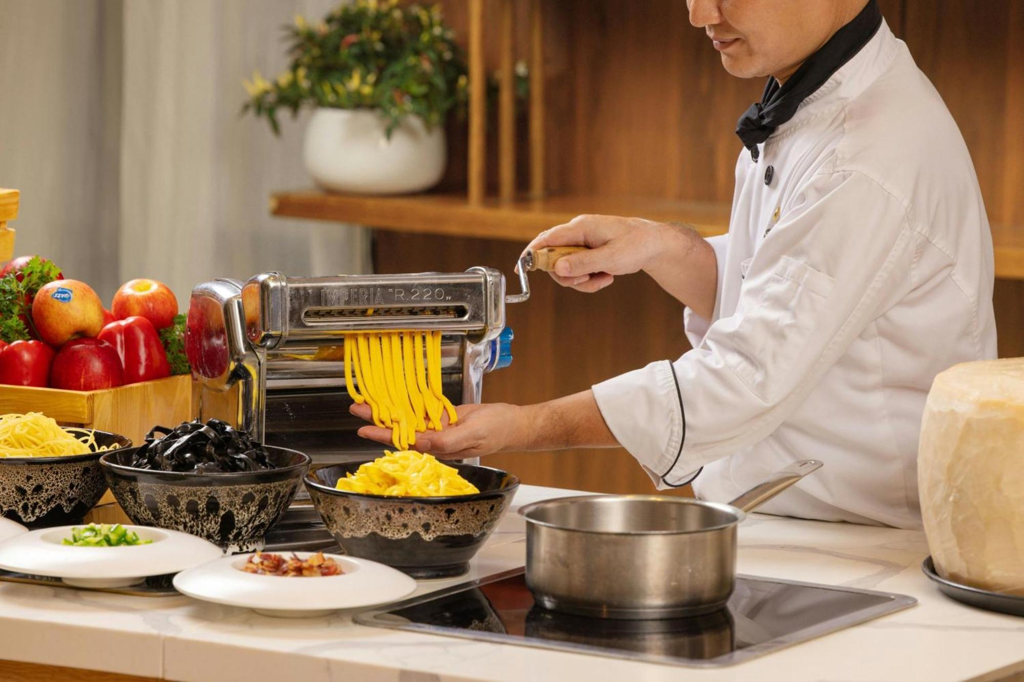 Sheraton Hanoi Hotel Dış mekan fotoğraf