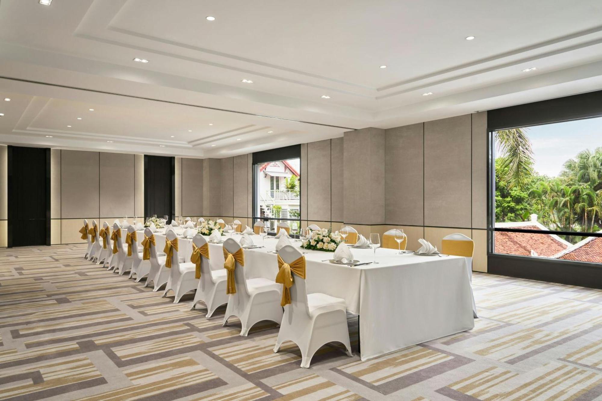Sheraton Hanoi Hotel Dış mekan fotoğraf